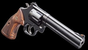 SMITH AND WESSON MODEL 586 .357 MAGNUM 6 INCH BARREL CLASSIC REVOLVER image 3